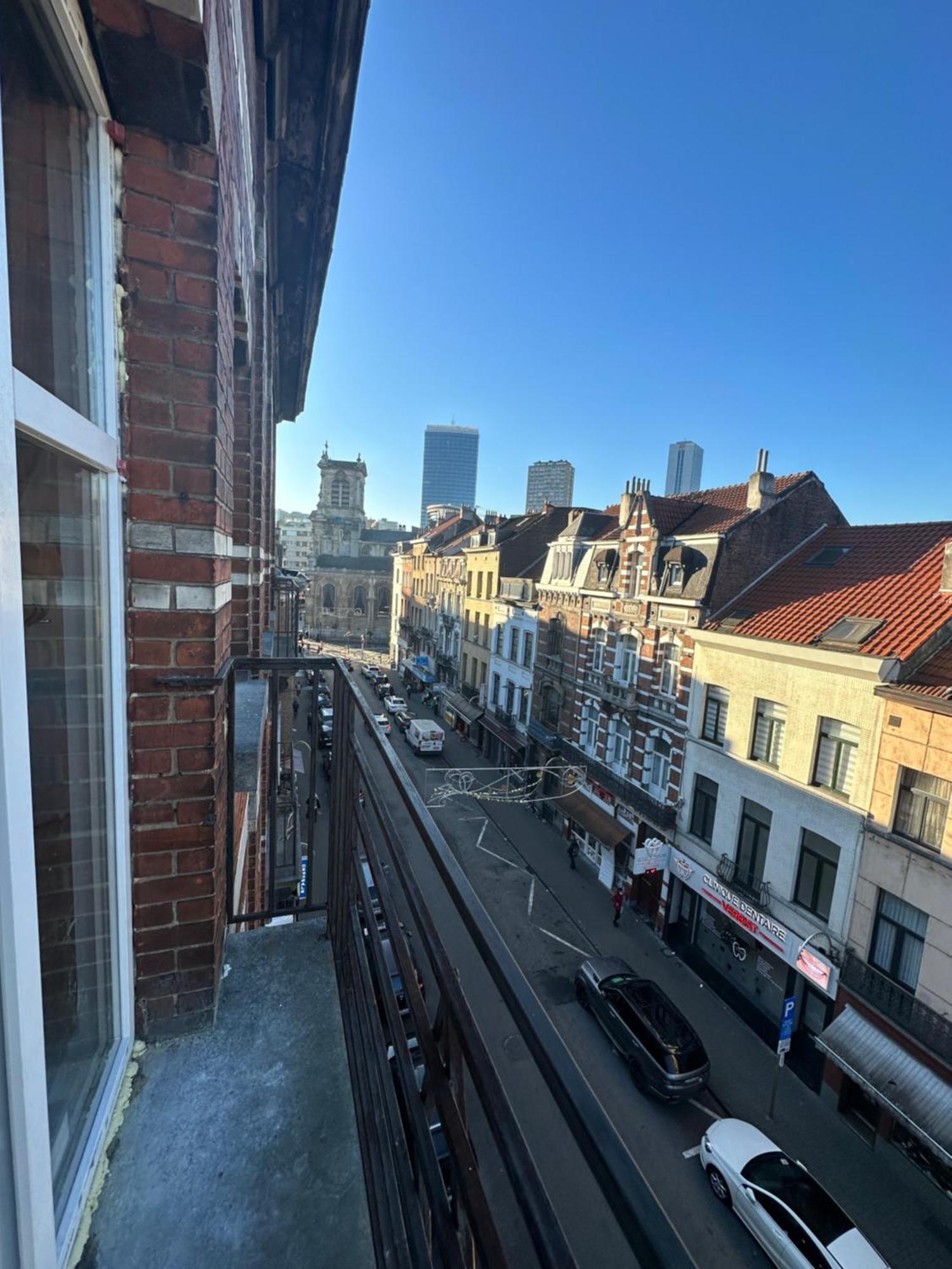 Immeuble Au Coeur De Bruxelles : Vivez L'Experience Unique De La Rue Verbist Bagian luar foto